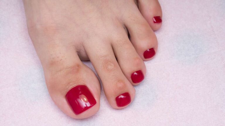 Builder Gel in a Russian Pedicure